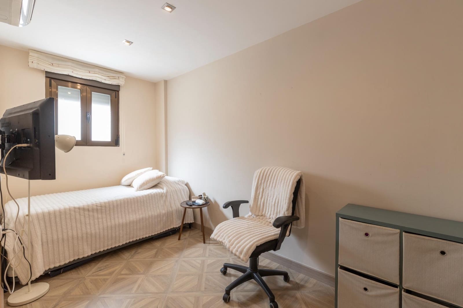 4 bedroom Apartment for sale in Granada city - € 550,000 (Ref: 9927378)
