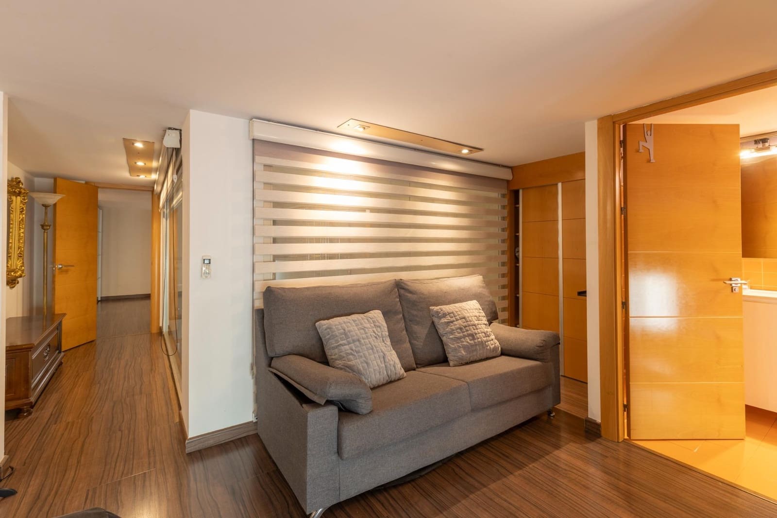 4 bedroom Apartment for sale in Granada city - € 550,000 (Ref: 9927378)