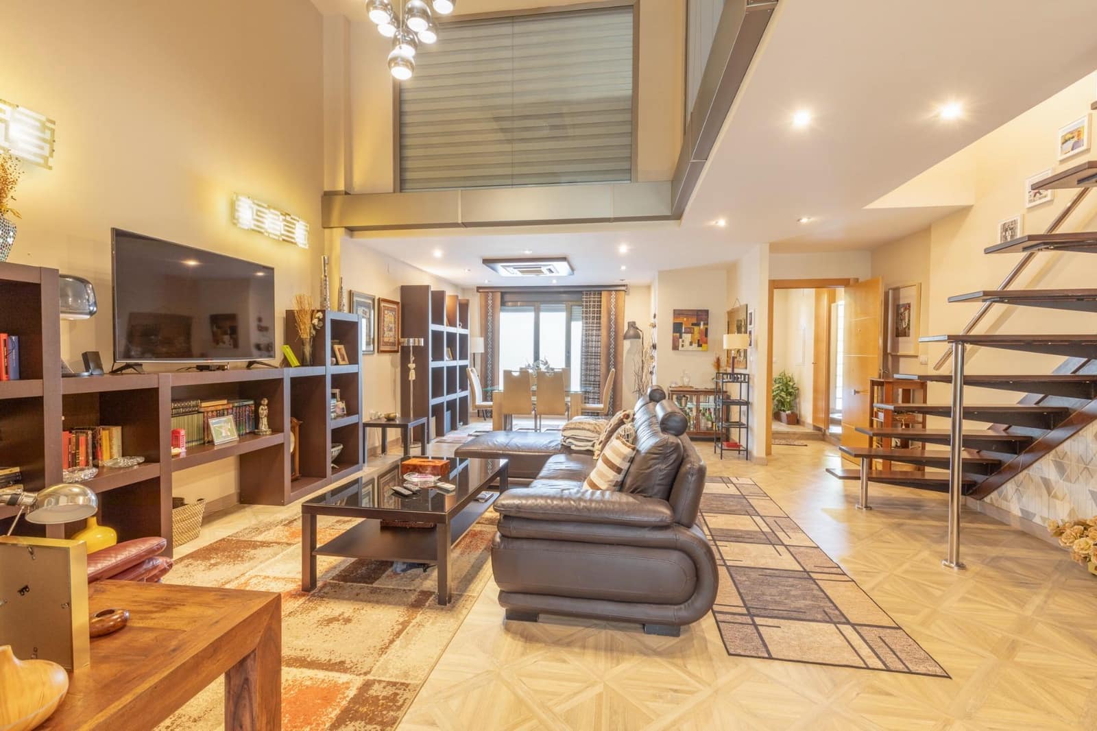 4 bedroom Apartment for sale in Granada city - € 550,000 (Ref: 9927378)
