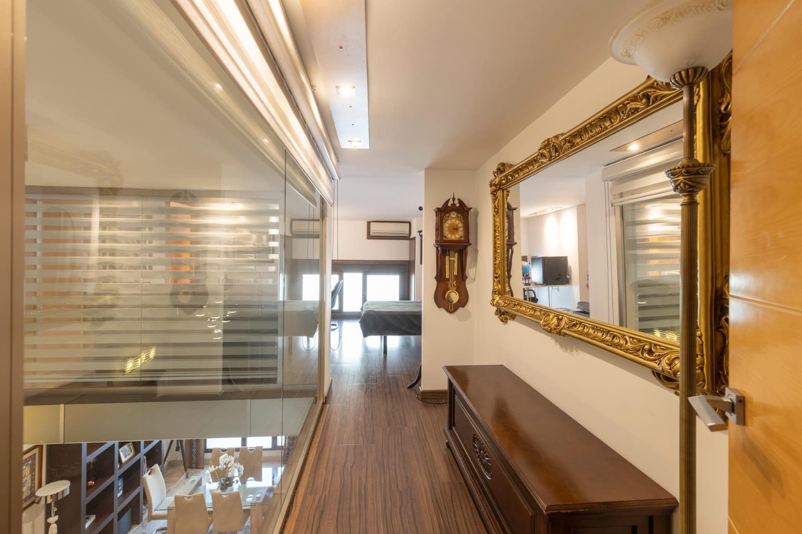 4 bedroom Apartment for sale in Granada city - € 550,000 (Ref: 9927378)