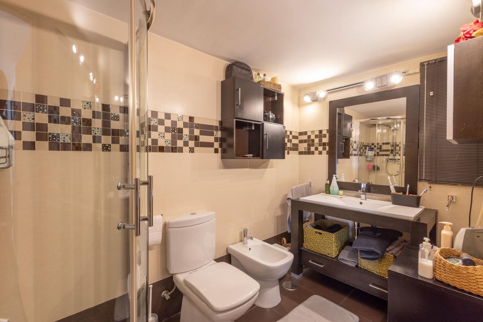4 bedroom Apartment for sale in Granada city - € 550,000 (Ref: 9927378)