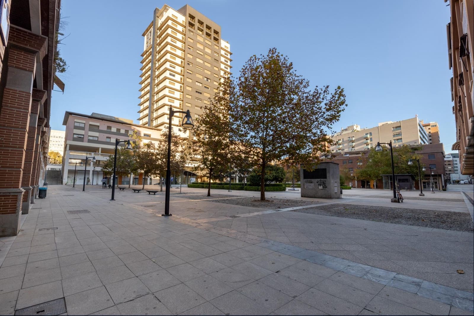 4 bedroom Apartment for sale in Granada city - € 550,000 (Ref: 9927378)