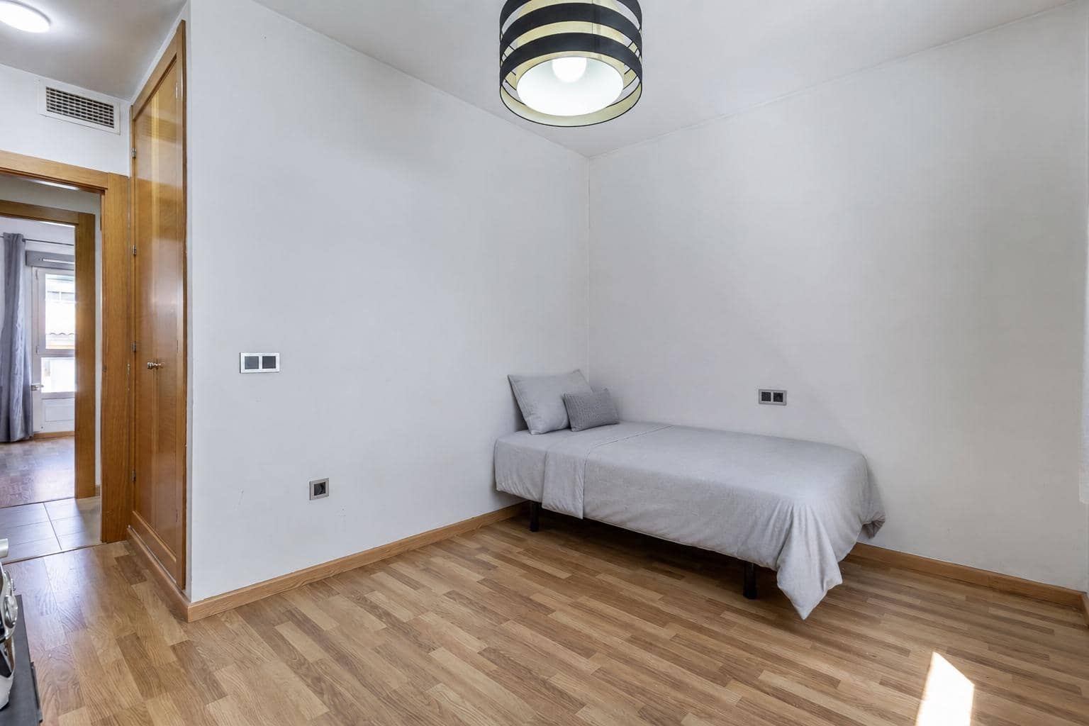 2 soveværelse Lejlighed til salg i Maracena med garage - € 179.900 (Ref: 9936370)