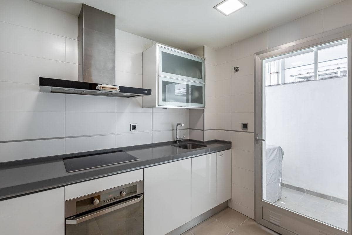 2 soveværelse Lejlighed til salg i Maracena med garage - € 179.900 (Ref: 9936370)