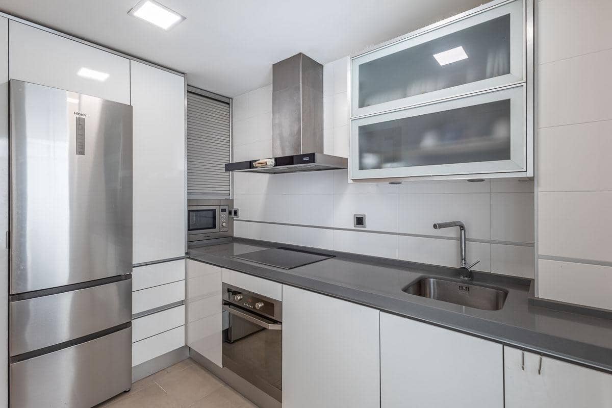2 soveværelse Lejlighed til salg i Maracena med garage - € 179.900 (Ref: 9936370)