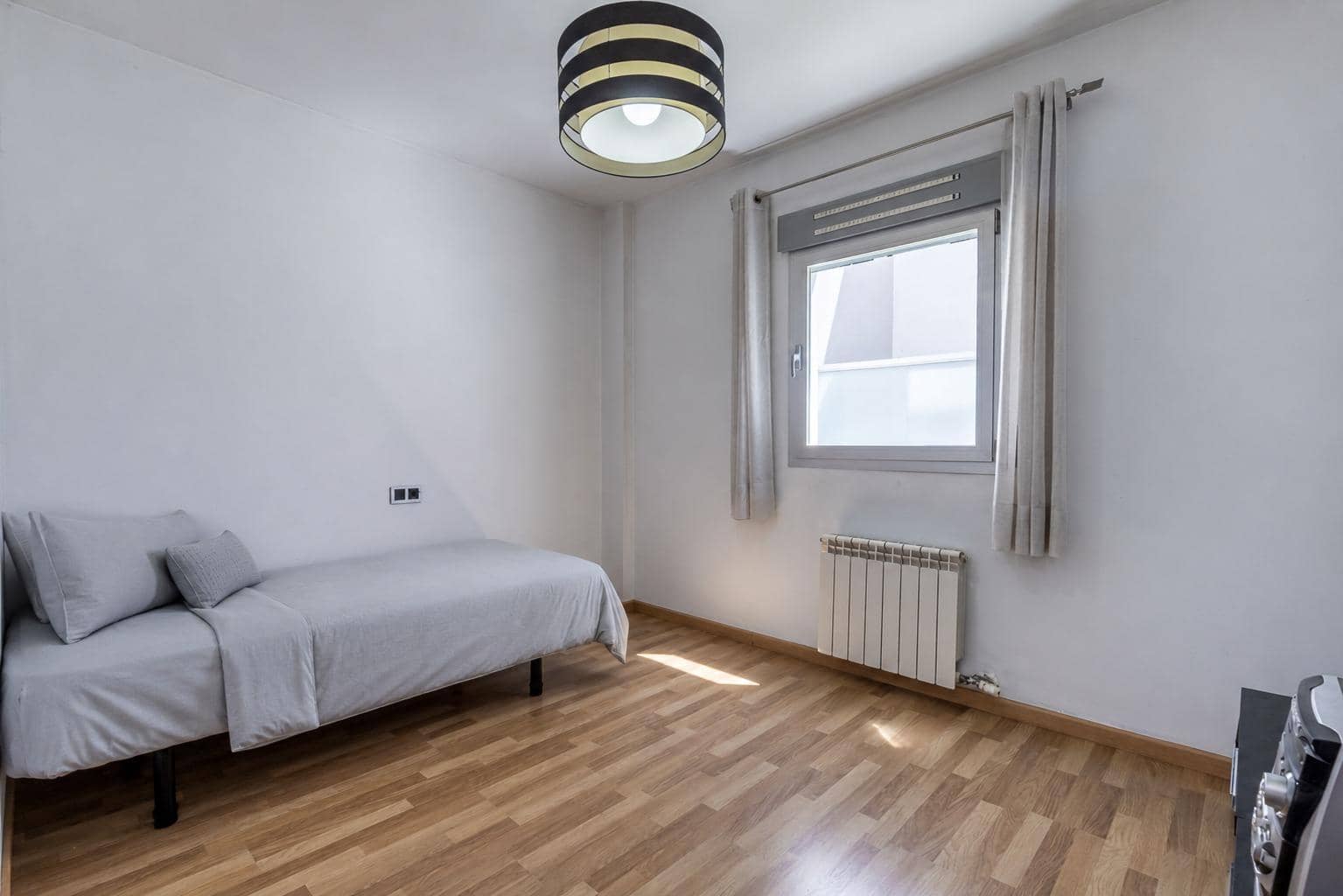 2 soveværelse Lejlighed til salg i Maracena med garage - € 179.900 (Ref: 9936370)