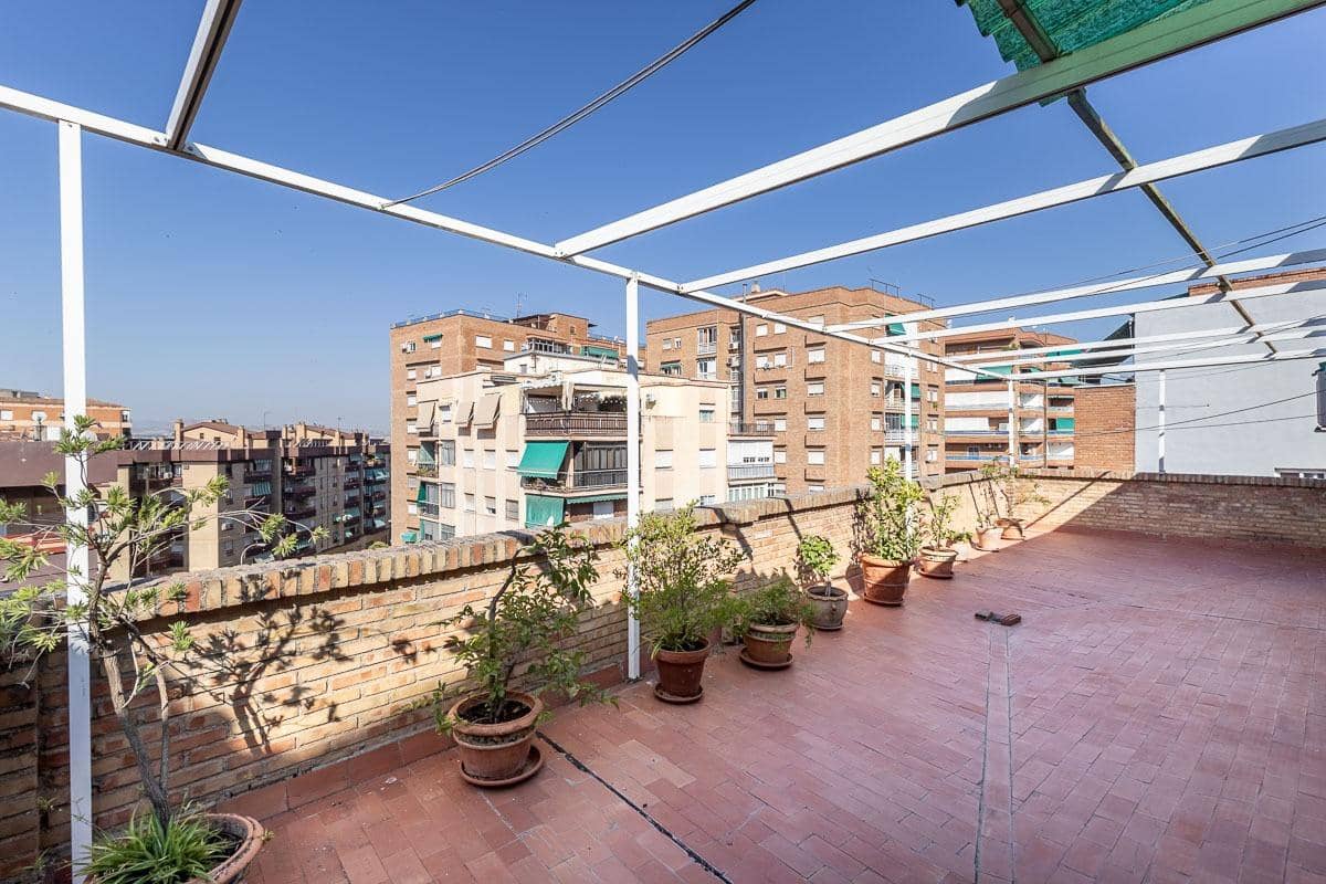 4 soveværelse Penthouse til salg i Granada by - € 295.000 (Ref: 9942495)