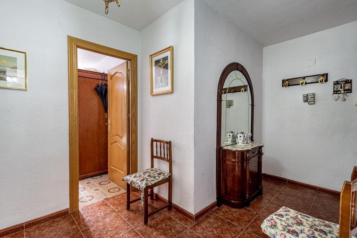4 soveværelse Penthouse til salg i Granada by - € 295.000 (Ref: 9942495)