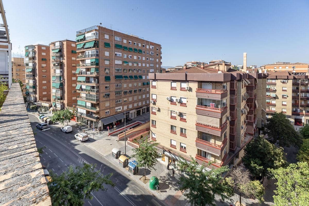 4 soveværelse Penthouse til salg i Granada by - € 295.000 (Ref: 9942495)