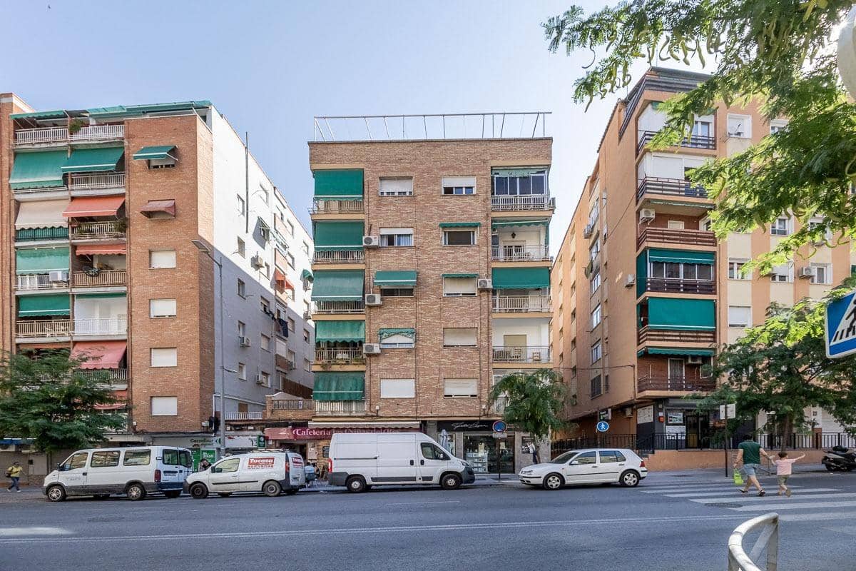 4 soveværelse Penthouse til salg i Granada by - € 295.000 (Ref: 9942495)