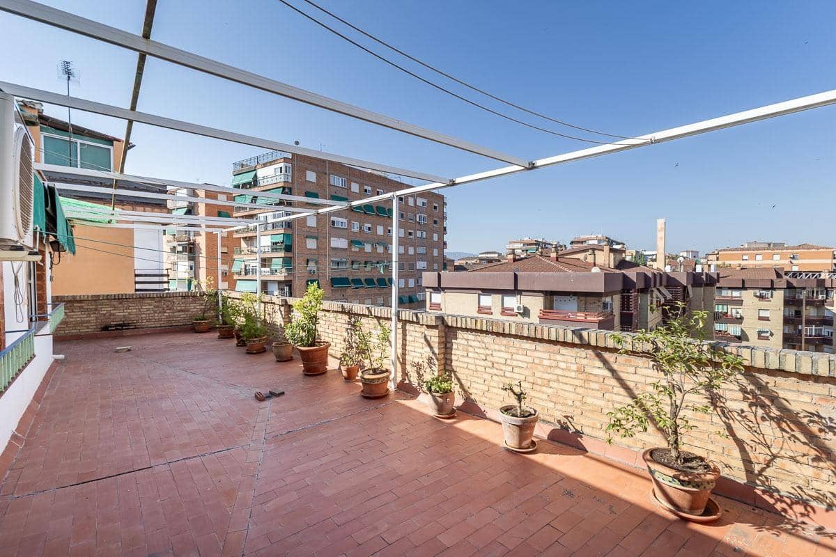 4 soveværelse Penthouse til salg i Granada by - € 295.000 (Ref: 9942496)
