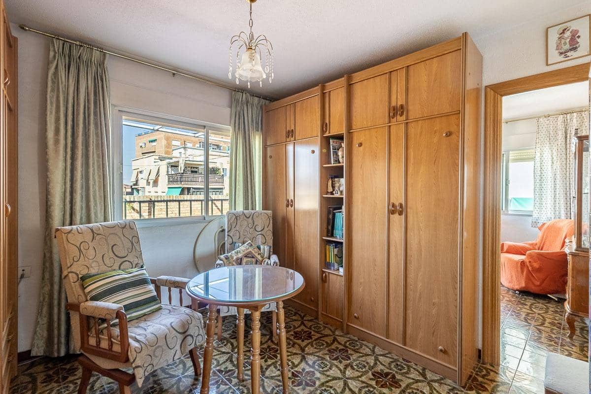 4 soveværelse Penthouse til salg i Granada by - € 295.000 (Ref: 9942496)
