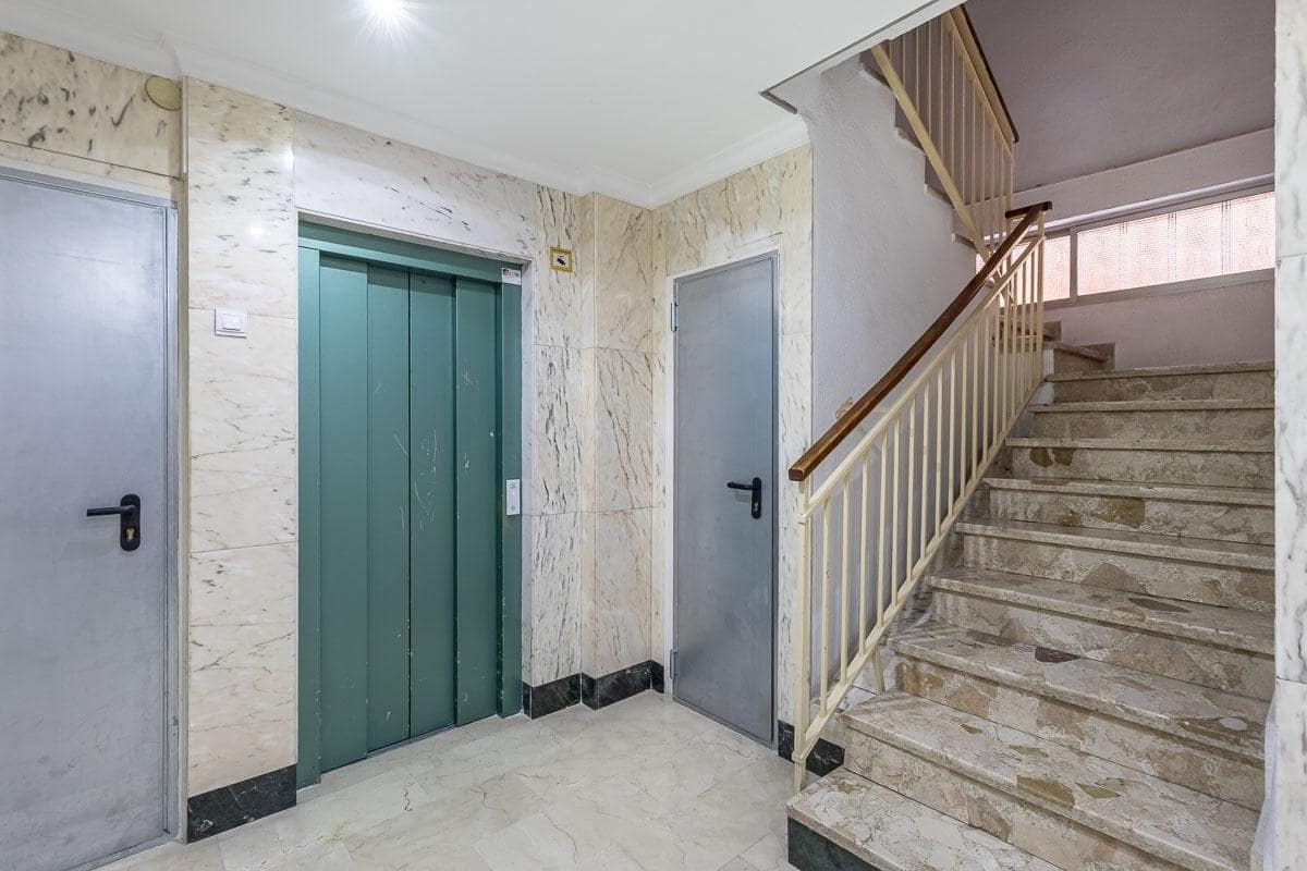 4 soveværelse Penthouse til salg i Granada by - € 295.000 (Ref: 9942496)