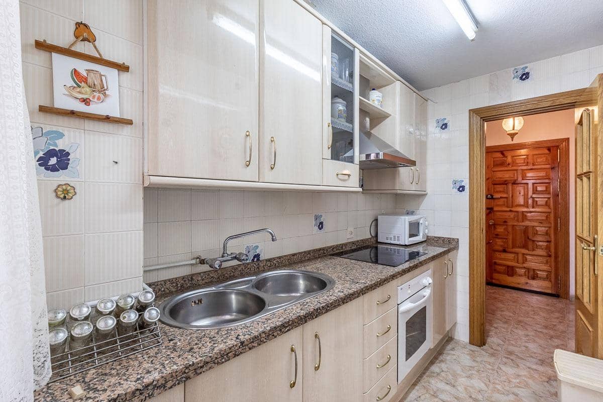 2 bedroom Flat for sale in Almunecar with garage - € 229,000 (Ref: 9942498)