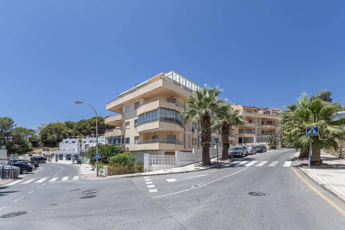 2 bedroom Flat for sale in Almunecar with garage - € 229,000 (Ref: 9942498)
