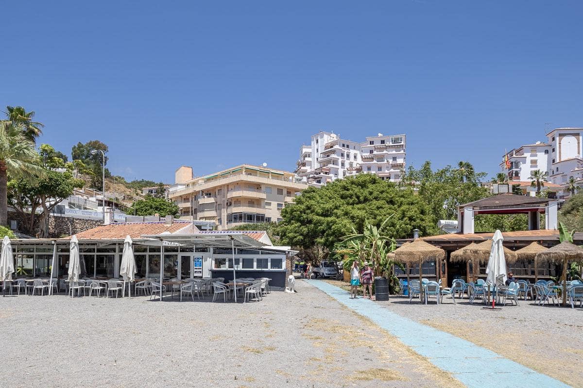 2 bedroom Flat for sale in Almunecar with garage - € 229,000 (Ref: 9942498)