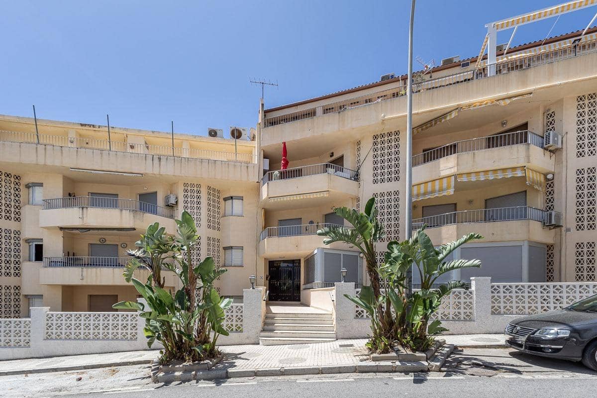2 bedroom Flat for sale in Almunecar with garage - € 229,000 (Ref: 9942498)