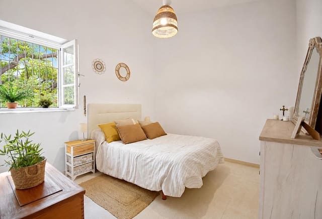 Piso de 2 habitaciones en Jerez de la Frontera en venta - 180.000 € (Ref: 10027354)