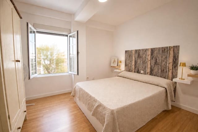 3 makuuhuone Asunto vuokrattavana paikassa Jerez de la Frontera - 750 € (Ref: 10030618)