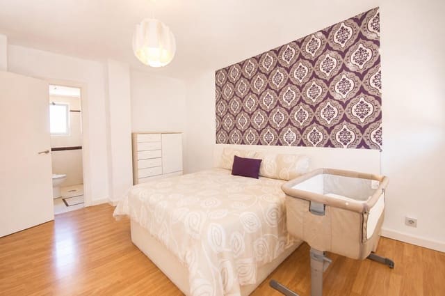 3 makuuhuone Asunto vuokrattavana paikassa Jerez de la Frontera - 750 € (Ref: 10030618)