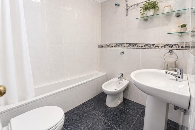2 sovrum Lägenhet till salu i Jerez de la Frontera - 170 000 € (Ref: 10078412)