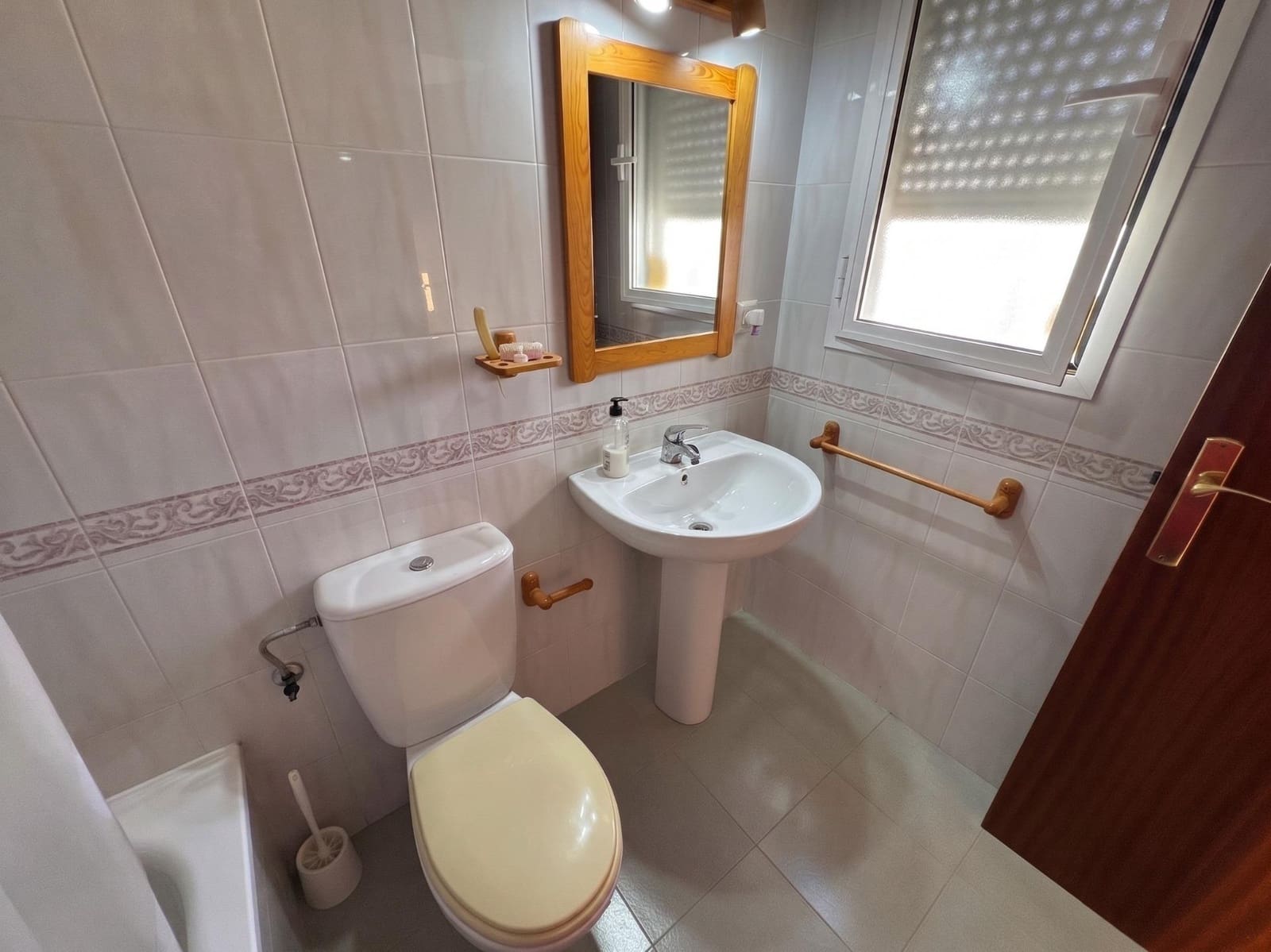Piso de 3 habitaciones en Jerez de la Frontera en venta con piscina garaje - 255.000 € (Ref: 10089737)