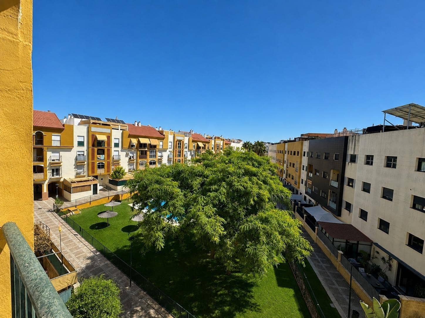 Piso de 3 habitaciones en Jerez de la Frontera en venta con piscina garaje - 255.000 € (Ref: 10089737)