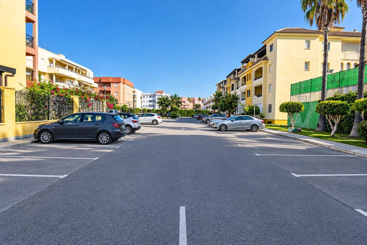 3 slaapkamer Flat te koop in Chipiona met zwembad garage - € 289.900 (Ref: 10100194)