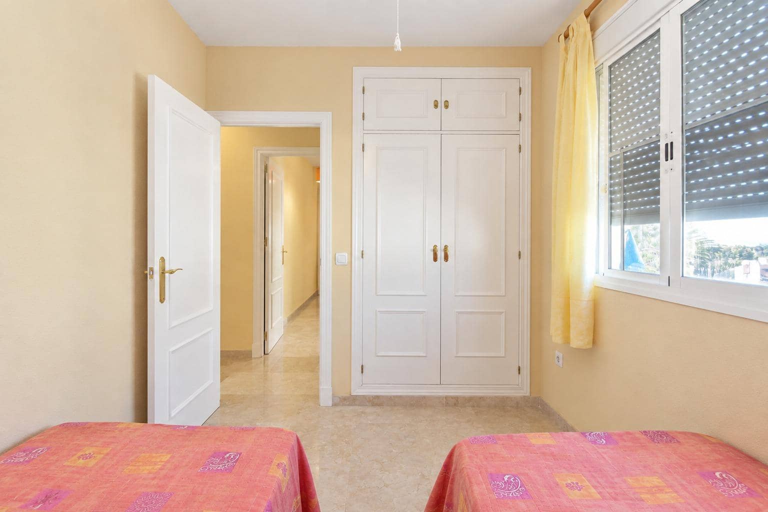 3 slaapkamer Flat te koop in Chipiona met zwembad garage - € 289.900 (Ref: 10100194)