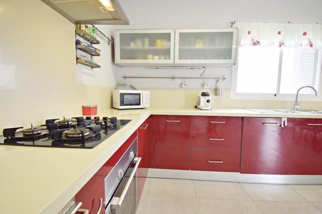 3 slaapkamer Finca/Landhuis te koop in Jerez de la Frontera met zwembad - € 255.000 (Ref: 8177469)