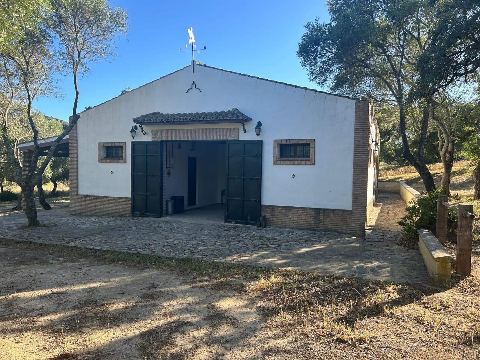 5 soveværelse Finca/Landehus til salg i Alcala de los Gazules - € 590.000 (Ref: 8348124)