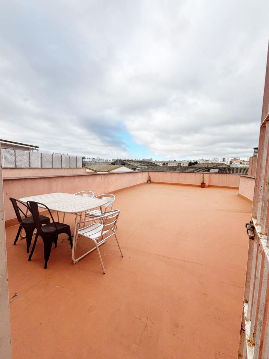 2 soveværelse Penthouse til salg i Jerez de la Frontera - € 220.000 (Ref: 8680109)