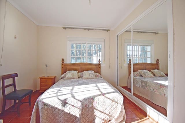 7 slaapkamer Finca/Landhuis te koop in Jerez de la Frontera met zwembad garage - € 650.000 (Ref: 8778738)