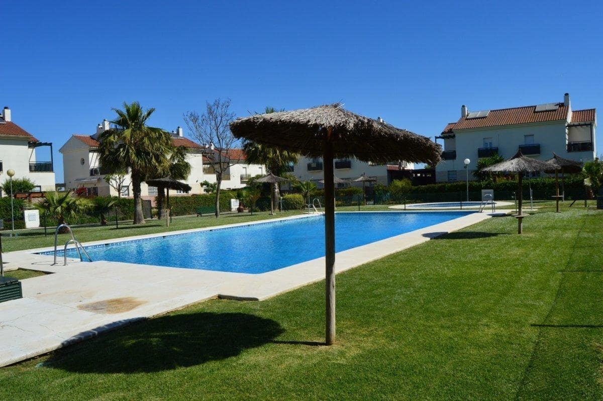 4 soveværelse Semi-Rækkehus til salg i Jerez de la Frontera med swimmingpool - € 400.000 (Ref: 9062313)