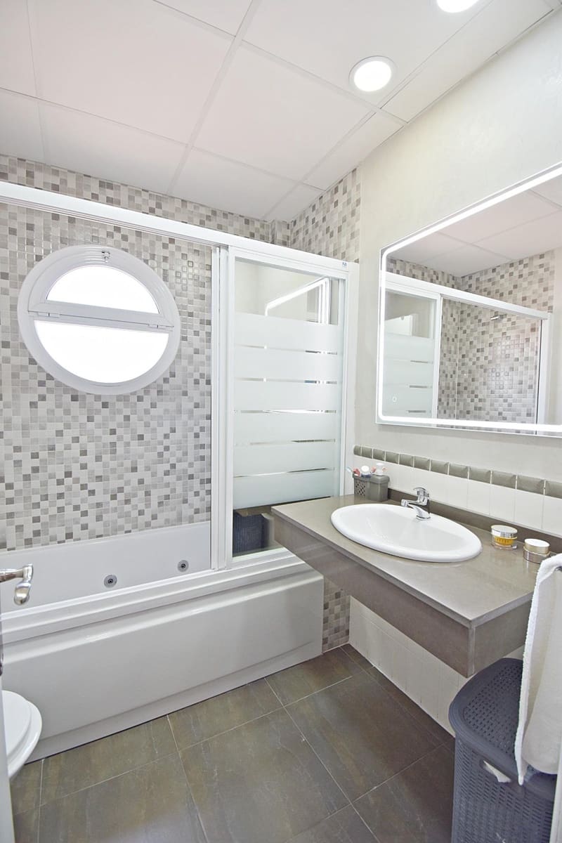 4 soveværelse Semi-Rækkehus til salg i Jerez de la Frontera med swimmingpool - € 400.000 (Ref: 9062313)