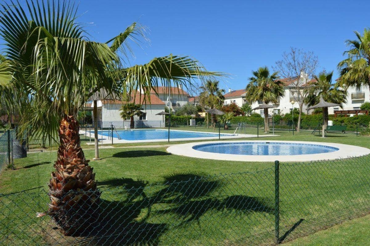 4 soveværelse Semi-Rækkehus til salg i Jerez de la Frontera med swimmingpool - € 400.000 (Ref: 9062313)