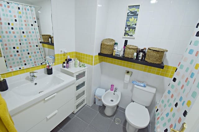 2 slaapkamer Flat te koop in Jerez de la Frontera met zwembad - € 215.000 (Ref: 9089735)