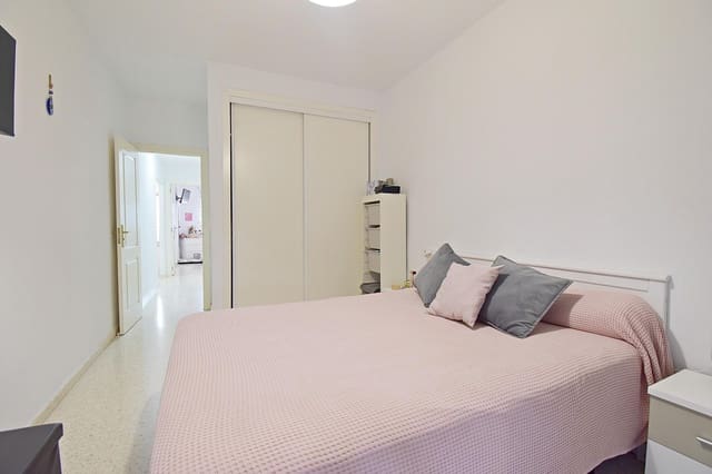 2 slaapkamer Flat te koop in Jerez de la Frontera met zwembad - € 215.000 (Ref: 9089735)