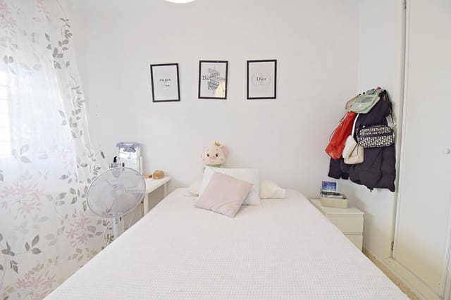 2 slaapkamer Flat te koop in Jerez de la Frontera met zwembad - € 215.000 (Ref: 9089735)