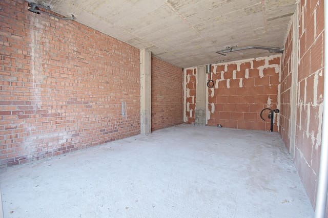 Commercieel te huur in Jerez de la Frontera - € 850 (Ref: 9095207)