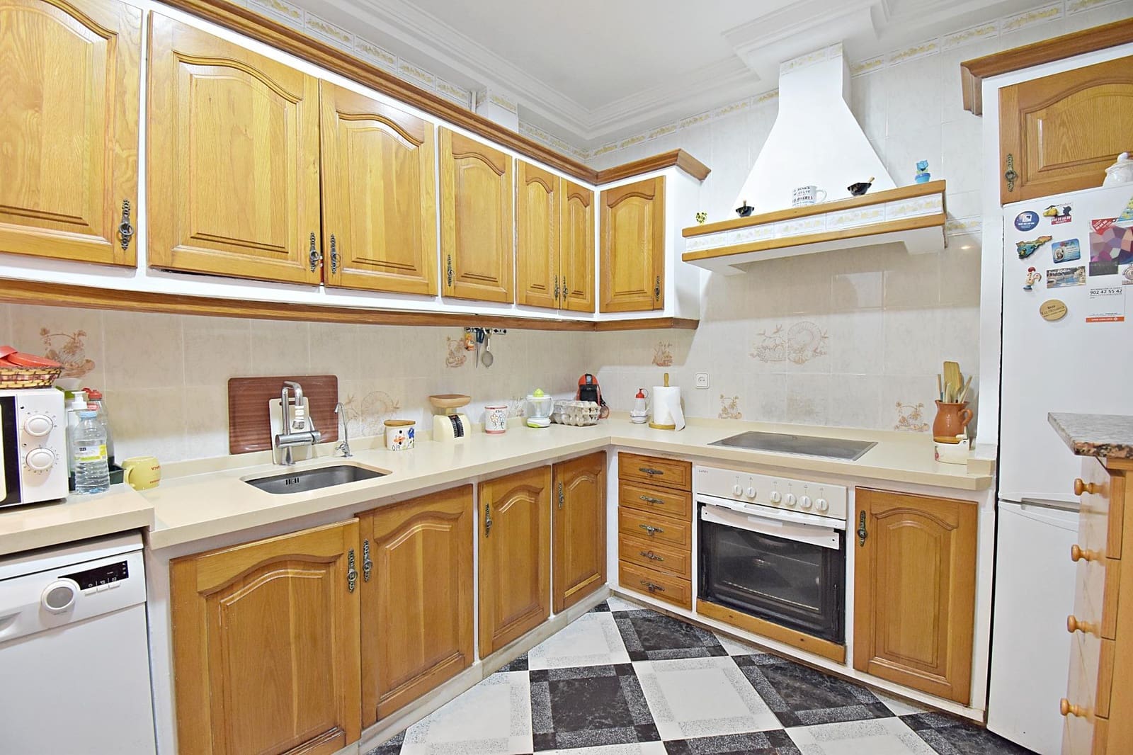 4 soverom Hus til salgs i Jerez de la Frontera med garasje - € 280 000 (Ref: 9128221)