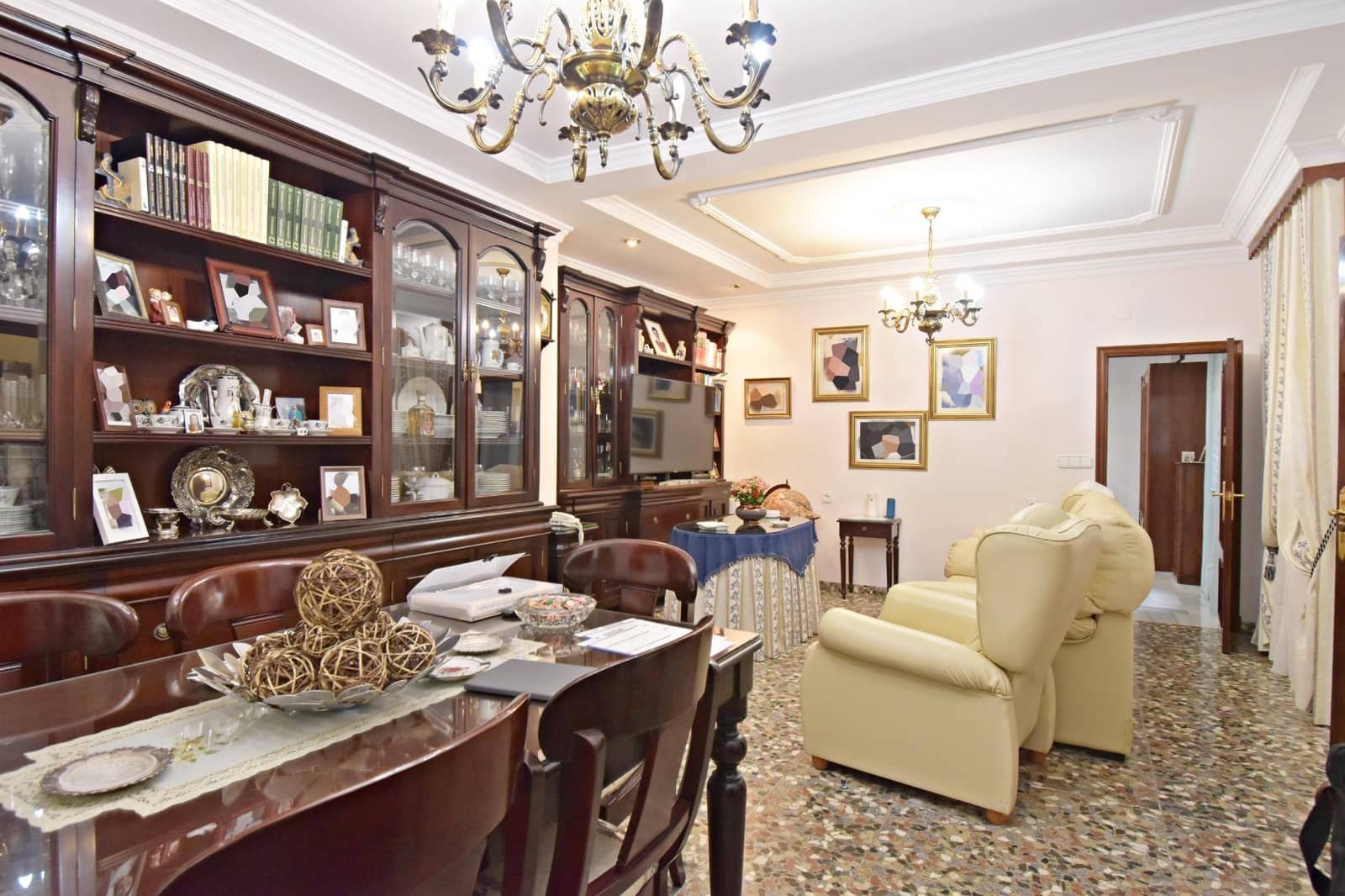 4 soverom Hus til salgs i Jerez de la Frontera med garasje - € 280 000 (Ref: 9128221)