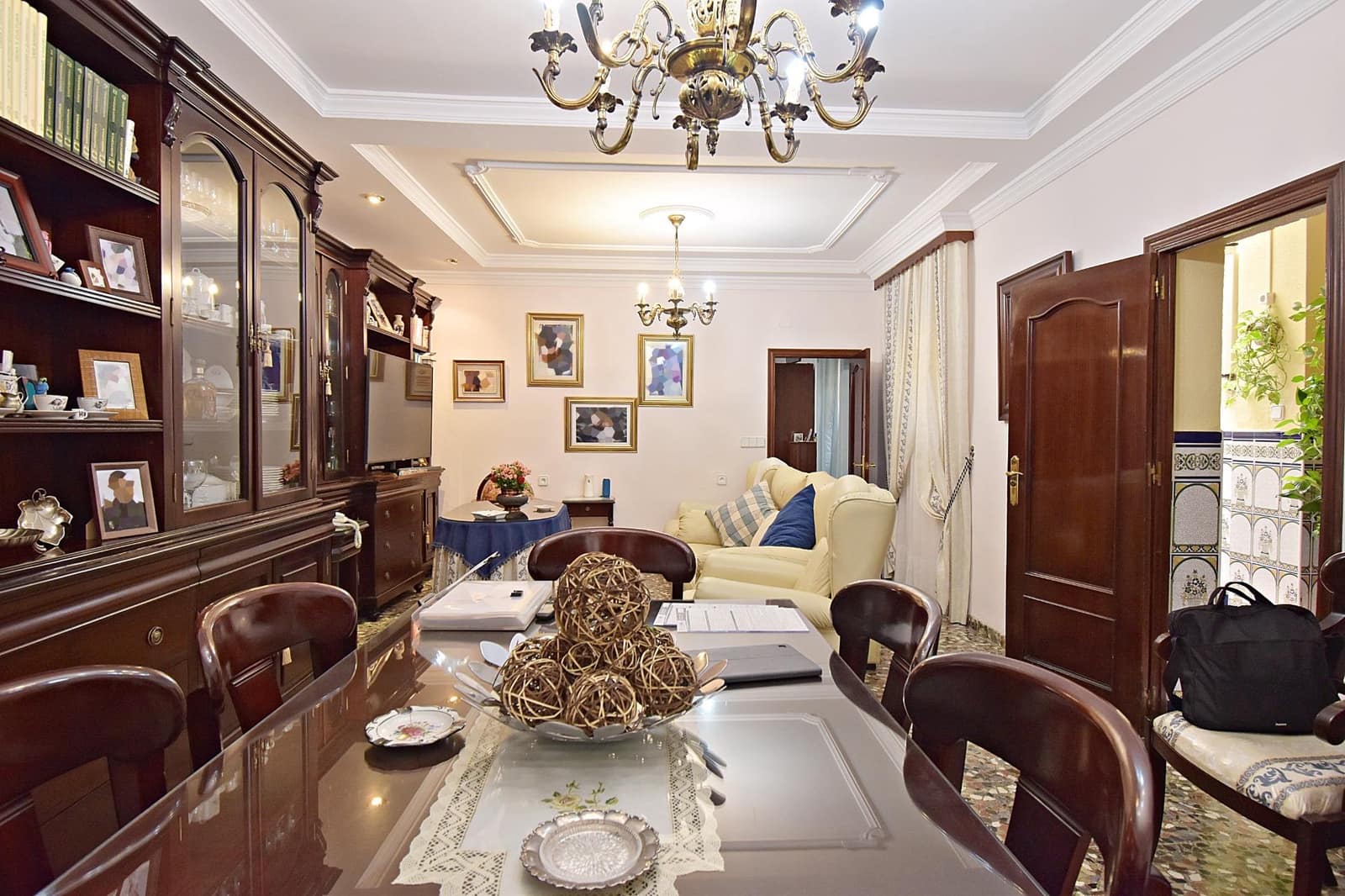 4 slaapkamer Huis te koop in Jerez de la Frontera met garage - € 270.000 (Ref: 9132321)