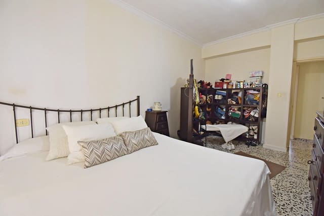 3 slaapkamer Flat te koop in Jerez de la Frontera - € 118.900 (Ref: 9200458)