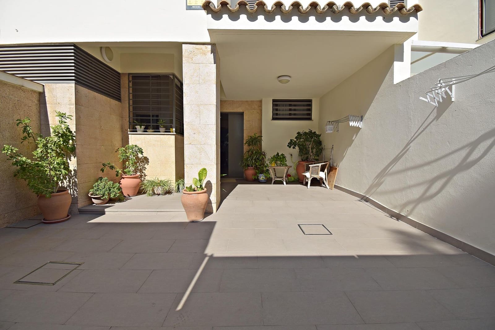 4 slaapkamer Rijtjeshuis te koop in Jerez de la Frontera met zwembad - € 490.000 (Ref: 9296886)