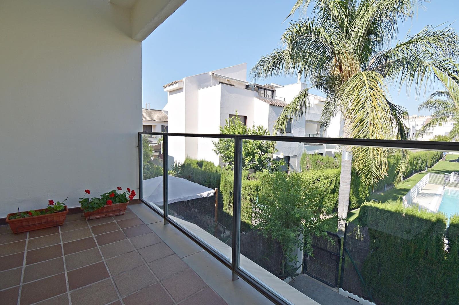 4 slaapkamer Rijtjeshuis te koop in Jerez de la Frontera met zwembad - € 490.000 (Ref: 9296886)