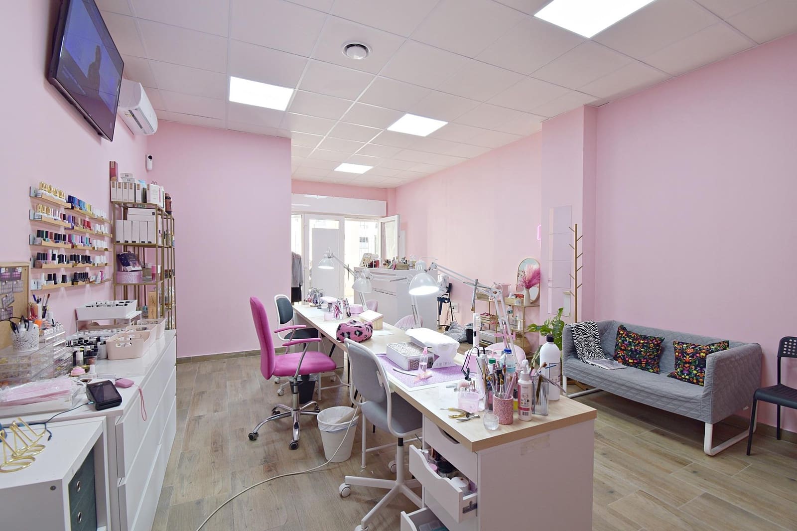 Kommersiell till salu i Jerez de la Frontera - 180 000 € (Ref: 9301043)