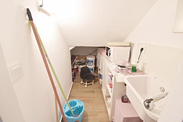 Kommersiell till salu i Jerez de la Frontera - 180 000 € (Ref: 9301043)