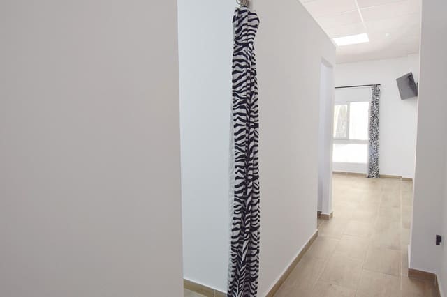 Kommersiell till salu i Jerez de la Frontera - 180 000 € (Ref: 9301043)