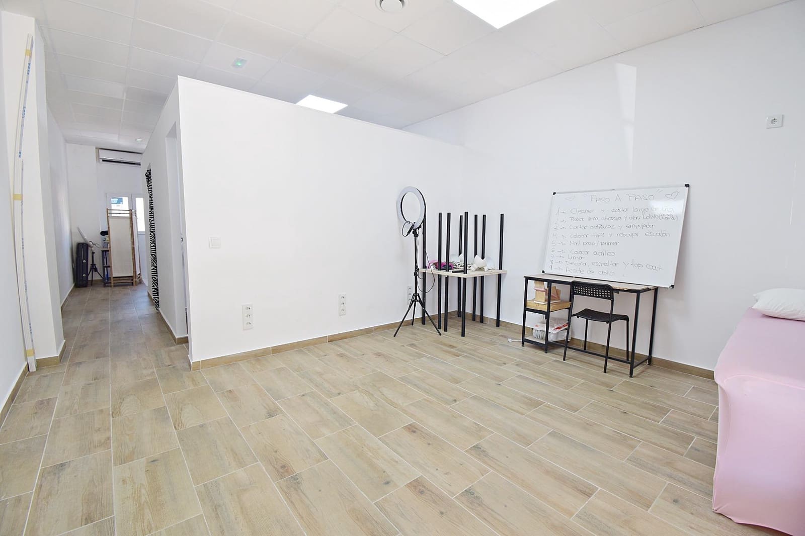 Kommersiell till salu i Jerez de la Frontera - 180 000 € (Ref: 9301043)